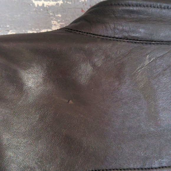 Danier Men's XL leather motorcycle jacket - Picture 9 of 14